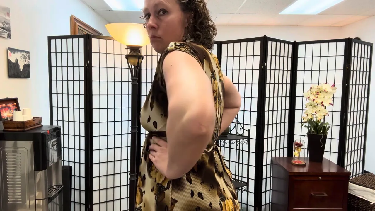 Emily demonstrating expansion and contraction of the rib cage while breathing